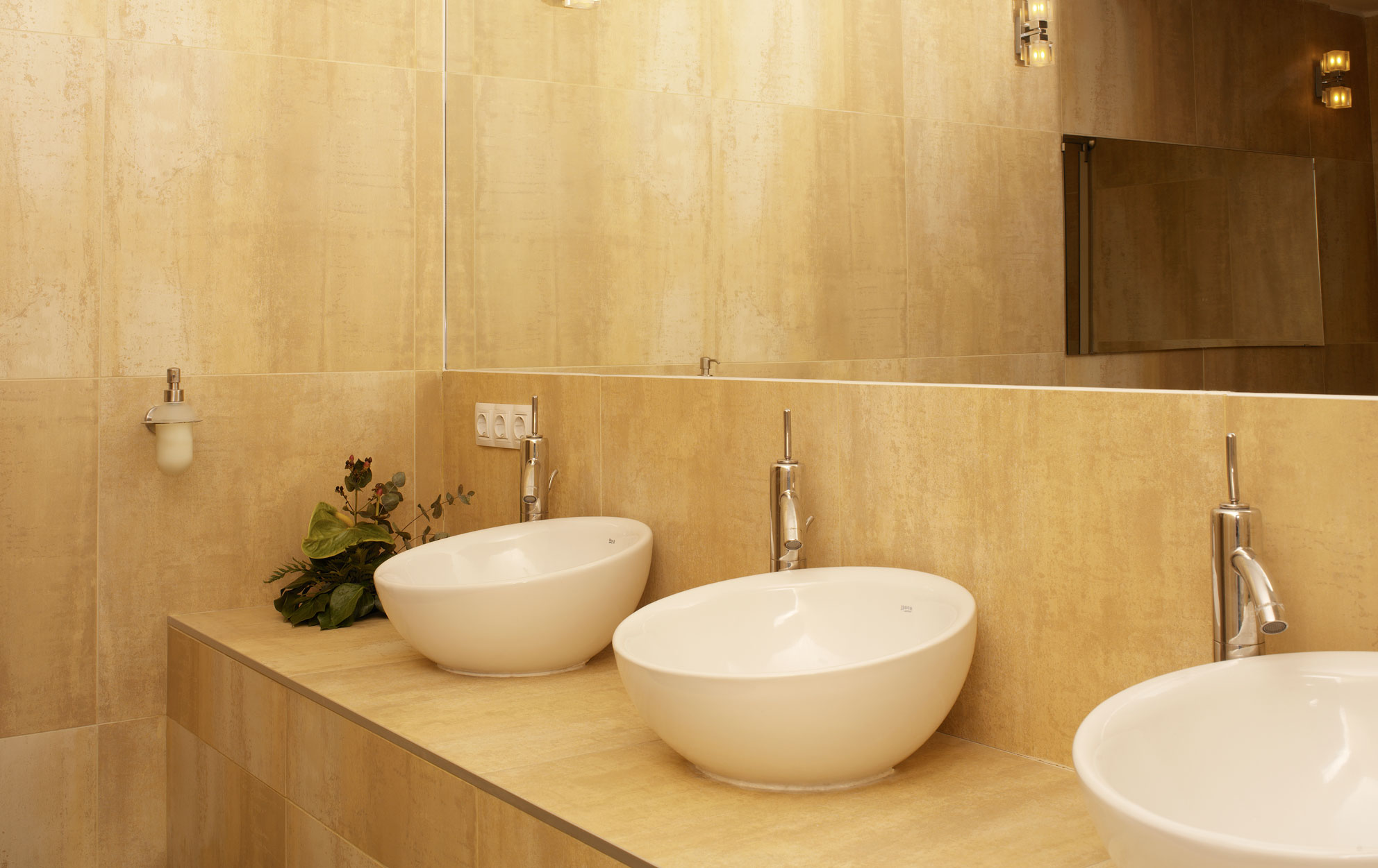 AMB CORTEN BEIGE cabec baño